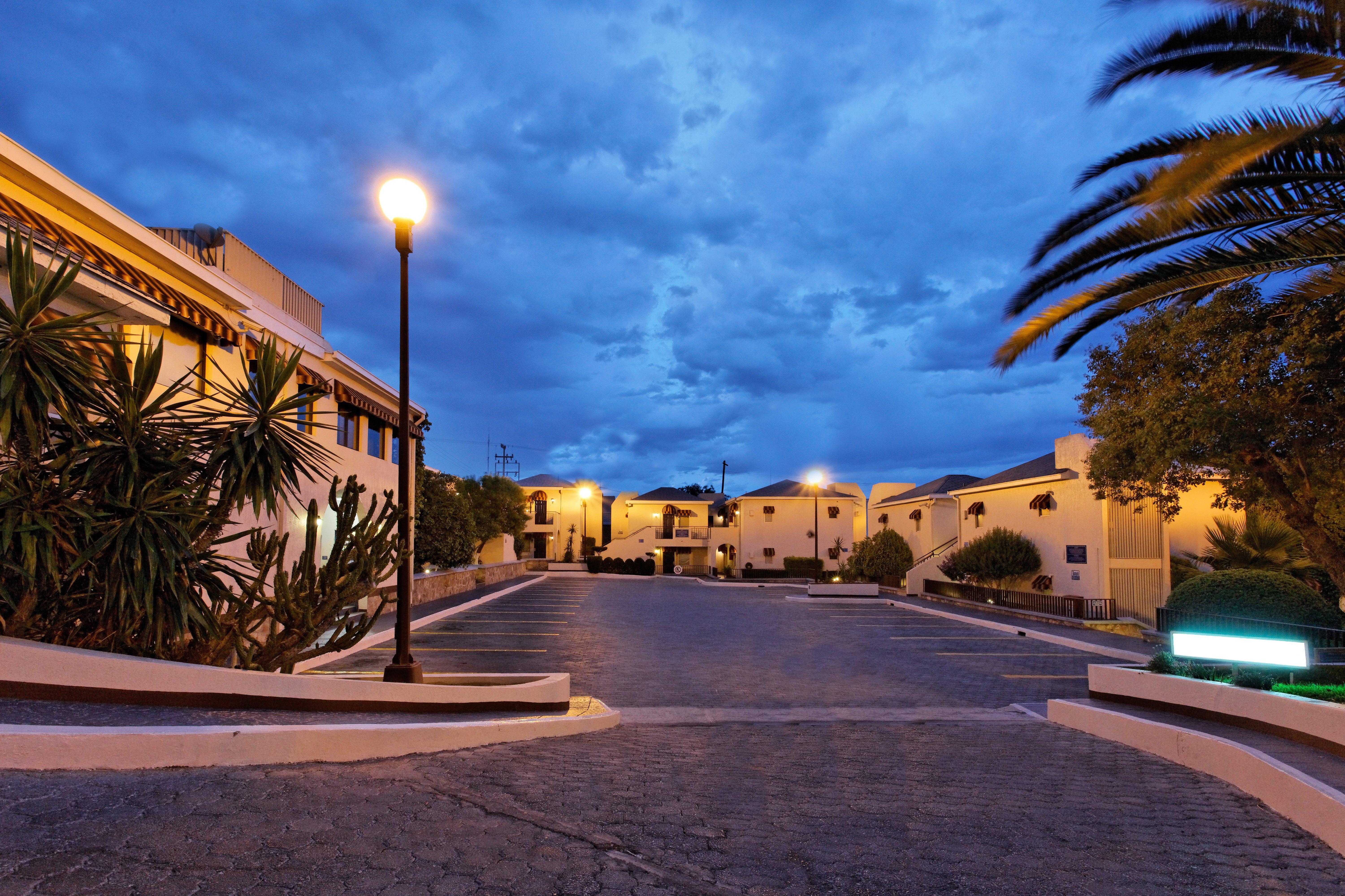 Holiday Inn Hotel & Suites Chihuahua By Ihg Exteriér fotografie