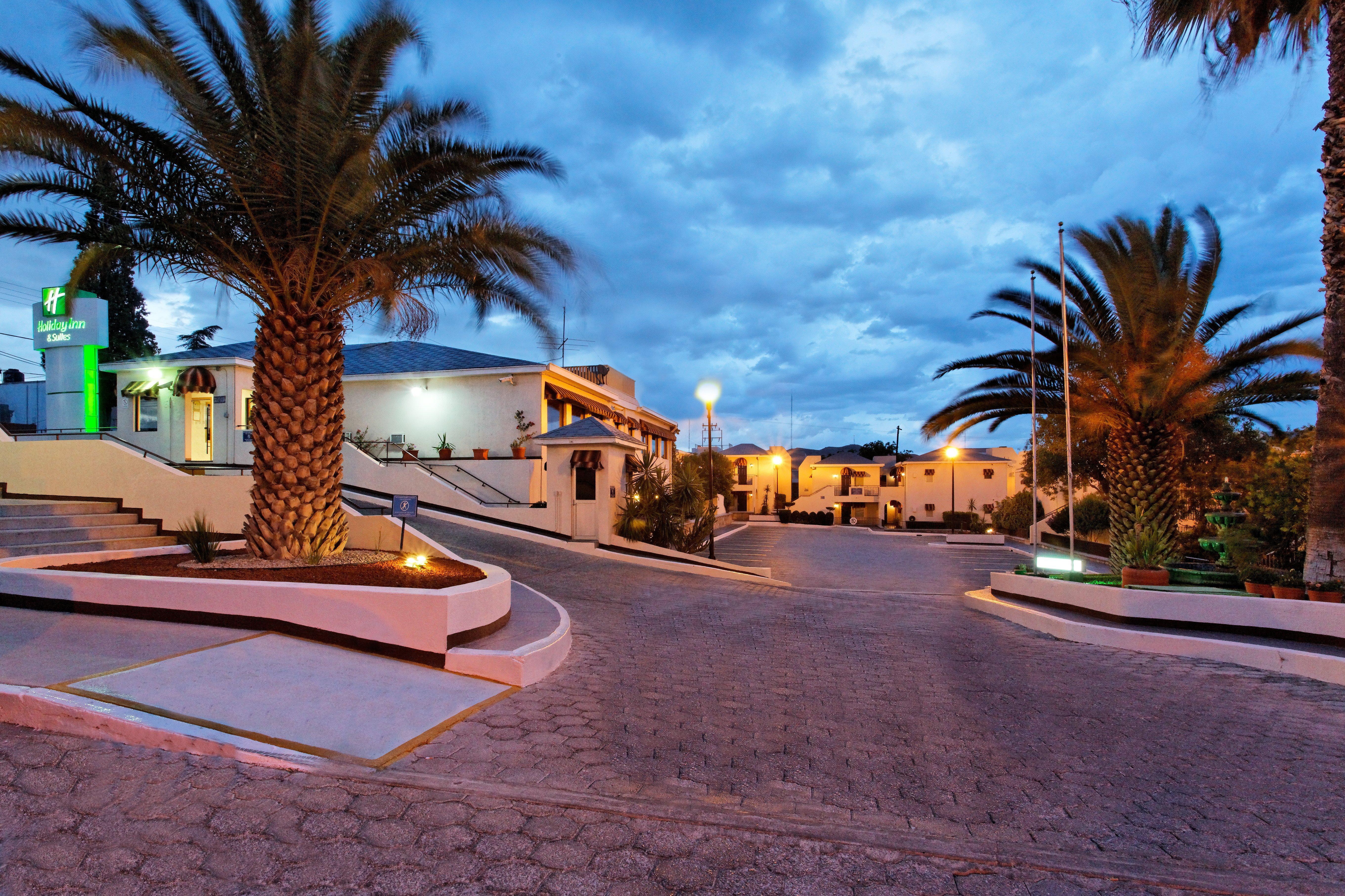 Holiday Inn Hotel & Suites Chihuahua By Ihg Exteriér fotografie